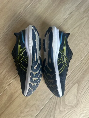 Brugt Asics Running Shoes bike — billede 2 af 4