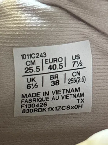 Used Asics Novablast 6 bike — image 8 of 9