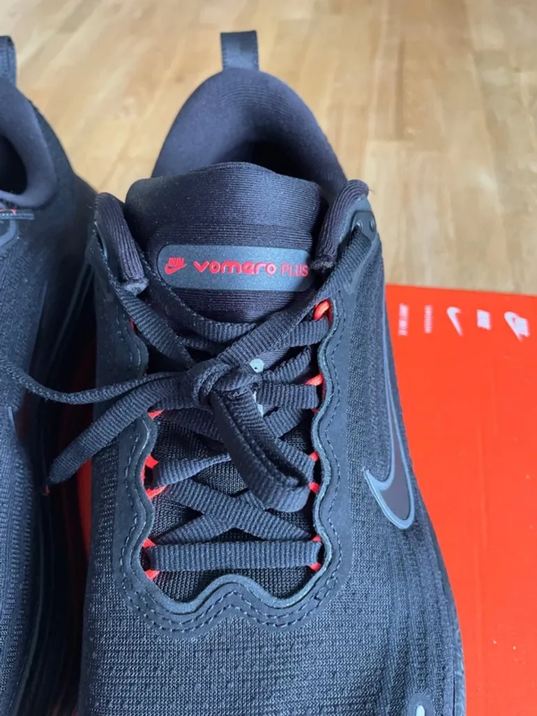 Used Nike Vomero Plus bike — image 6 of 9