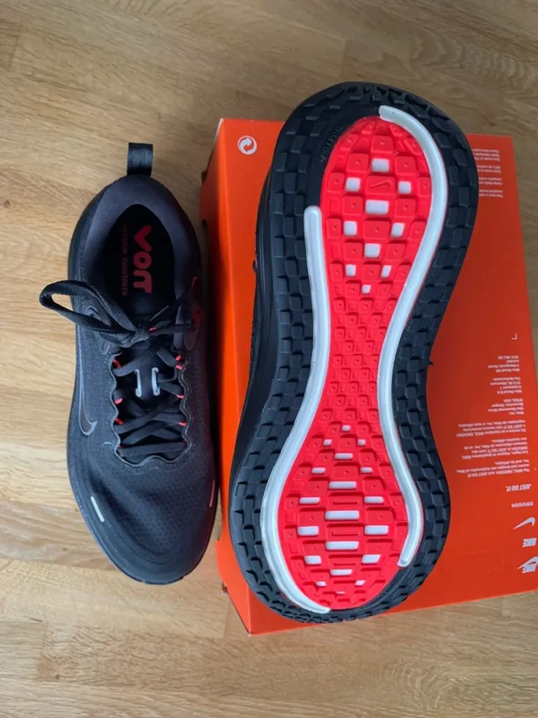 Used Nike Vomero Plus bike — image 4 of 9