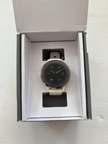 Used Garmin Venu 3s bike — image 2 of 3