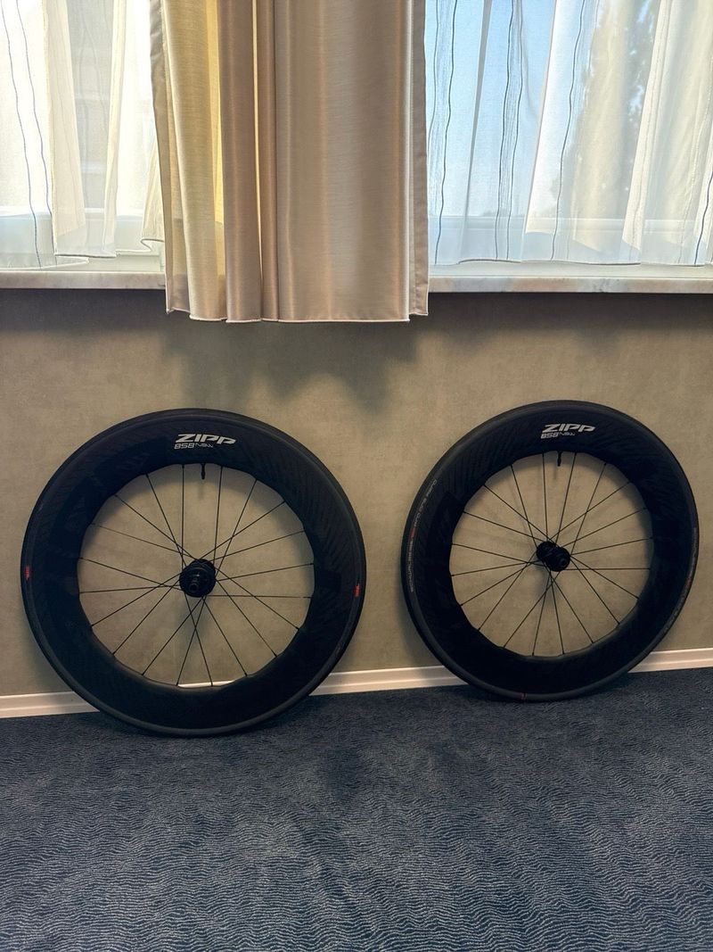 Used Zipp 858 NSW 2026 Wheels