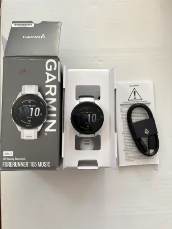 Used Garmin Forerunner 165 Music bike — image 2 of 4