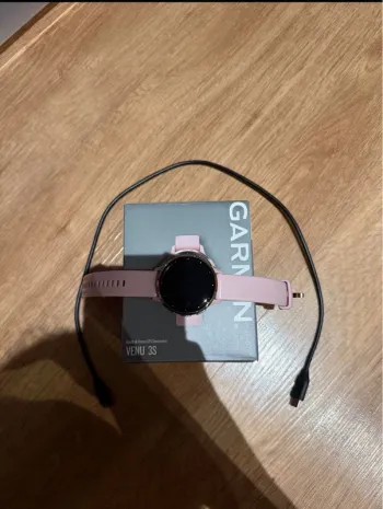Used Garmin Venu 3S Electronics