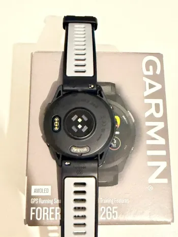 Used Garmin Forerunner 265 bike — image 3 of 4