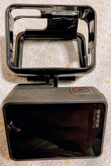 Used Go Pro Hero 7 black 2020 bike — image 2 of 4