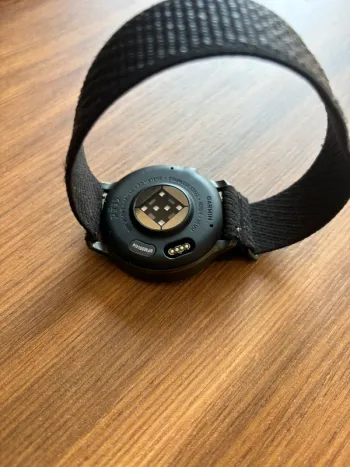 Used Garmin Venu 4 bike — image 3 of 6
