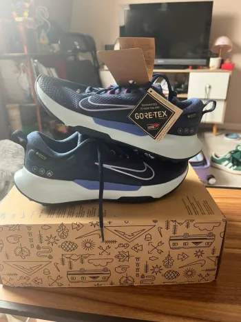 Używany Nike Juniper Trail 2 GTX Running Shoes