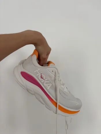Used Orange Clifton 10 Running Shoes