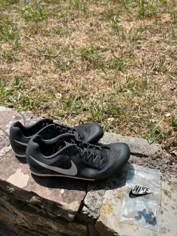 Used Nike Zoom Rival Multi Running Shoes