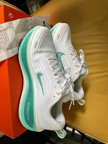 Used Nike Vomero Plus Running Shoes