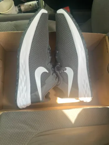 Tweedehands Nike Revolution 6 bike — afbeelding 6 van 7