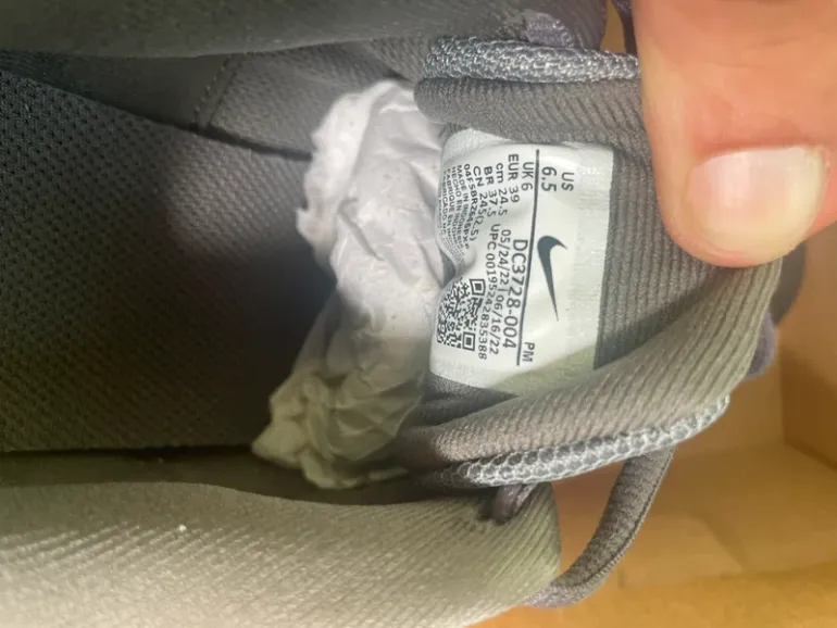 Tweedehands Nike Revolution 6 bike — afbeelding 4 van 7