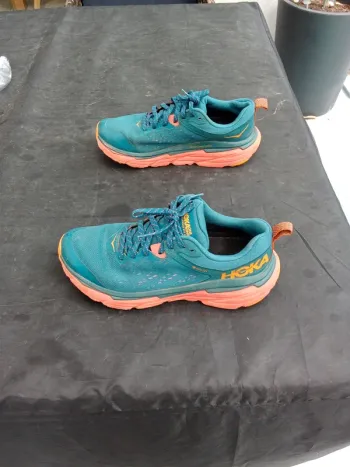 Used Hoka Running Shoes bike — image 2 of 14