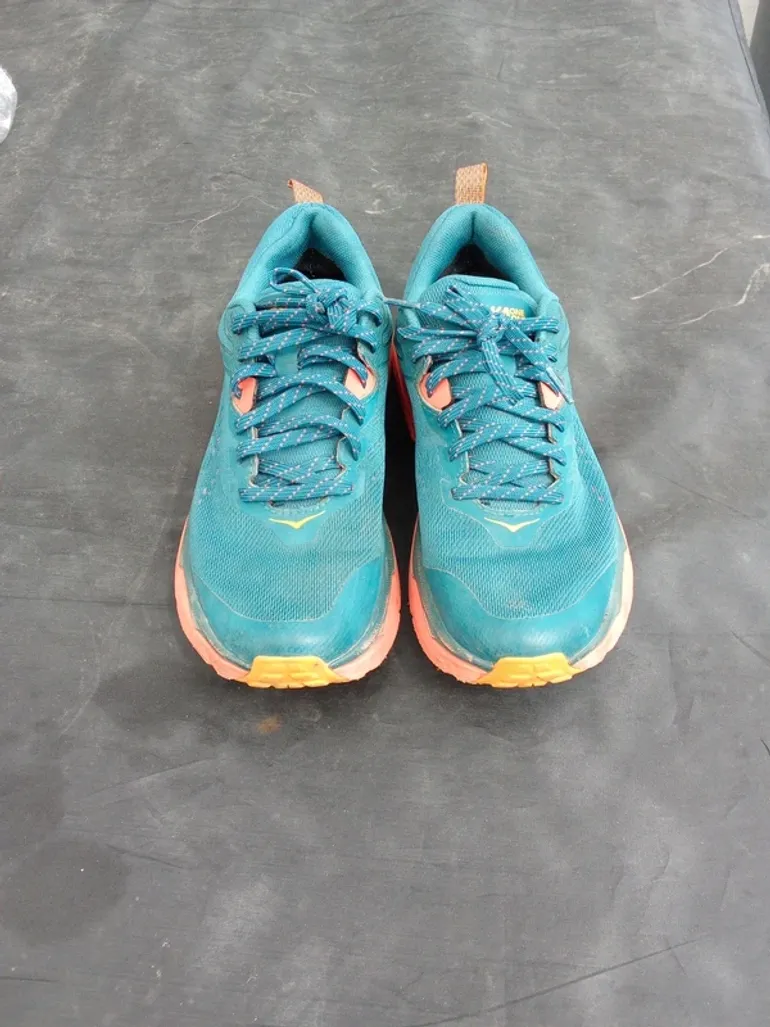 Used Hoka Running Shoes bike — image 3 of 14