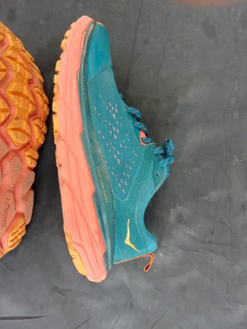Used Hoka Running Shoes bike — image 12 of 14