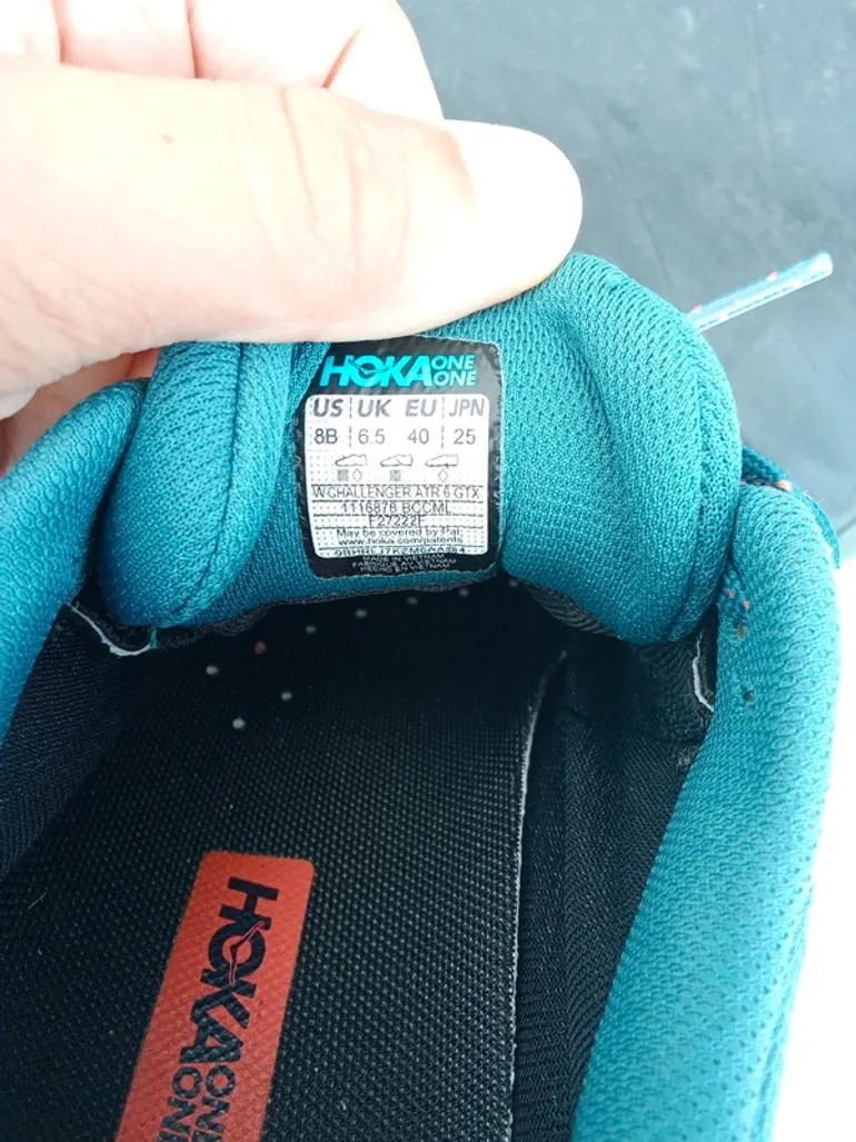 Used Hoka Running Shoes bike — image 4 of 14