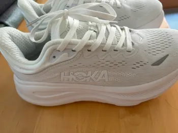 Used Hoka Bondi 9 Running Shoes