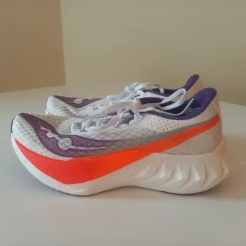 Używany Saucony Endorphin Pro 4 Running Shoes