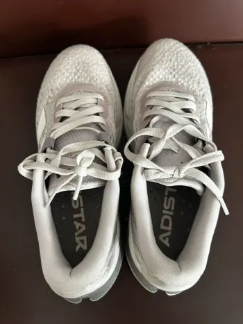 Käytetty Adidas Adistar bike — kuva 3 / 3