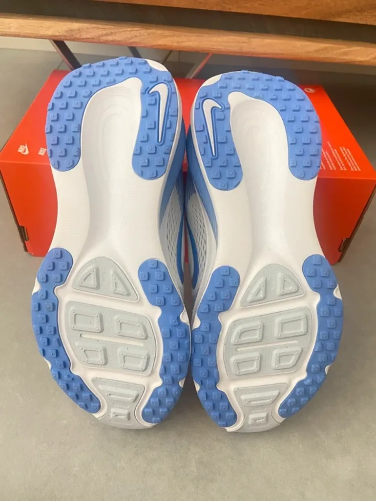 Used Nike Vomero 18 bike — image 5 of 8