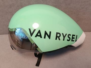 Used Van Rysel XCR TT Aero 2025 bike — image 1 of 11