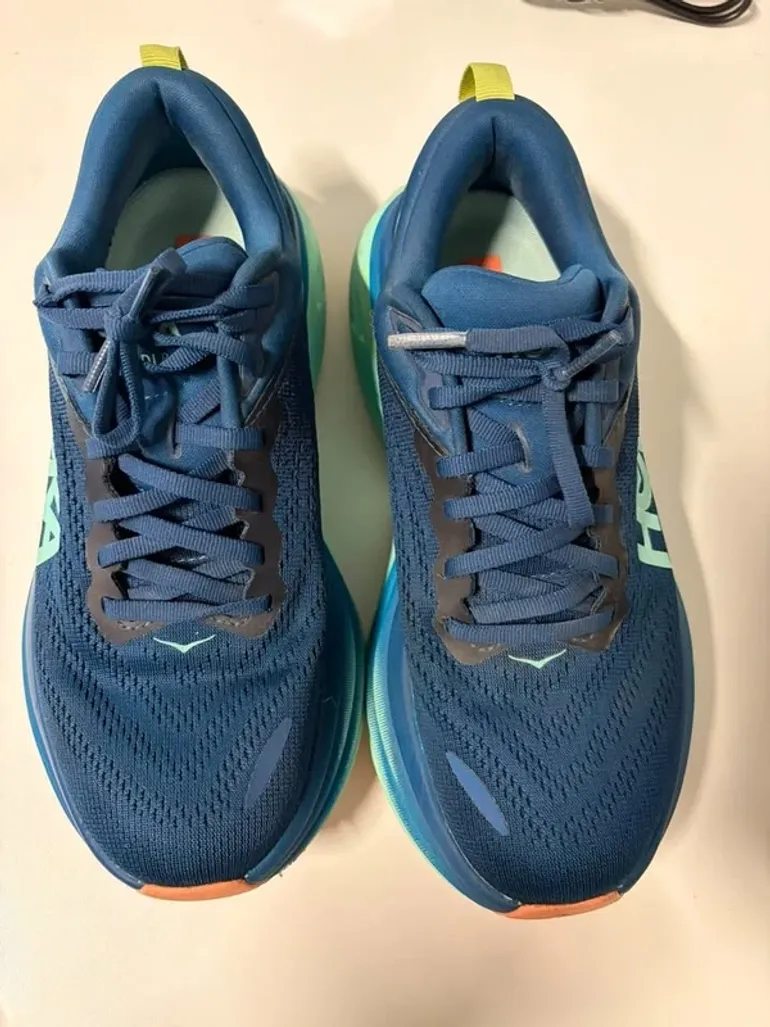Used Hoka Running Shoes 39.5 bike — image 4 of 5