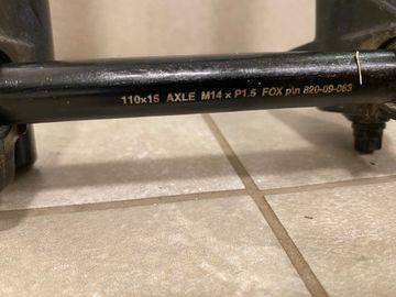 Used Fox 36 perfonce 2022 bike — image 7 of 8