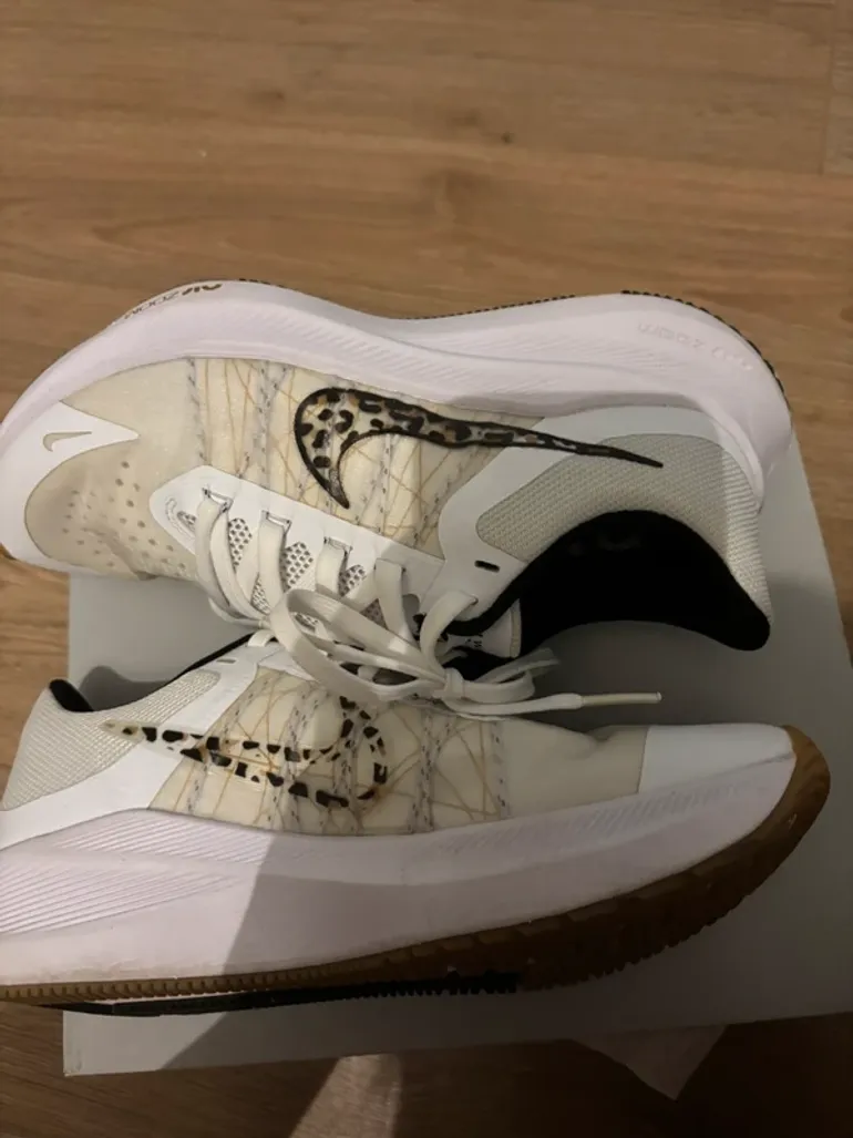 Použité Nike Sneaker bike — obrázek 9 z 11