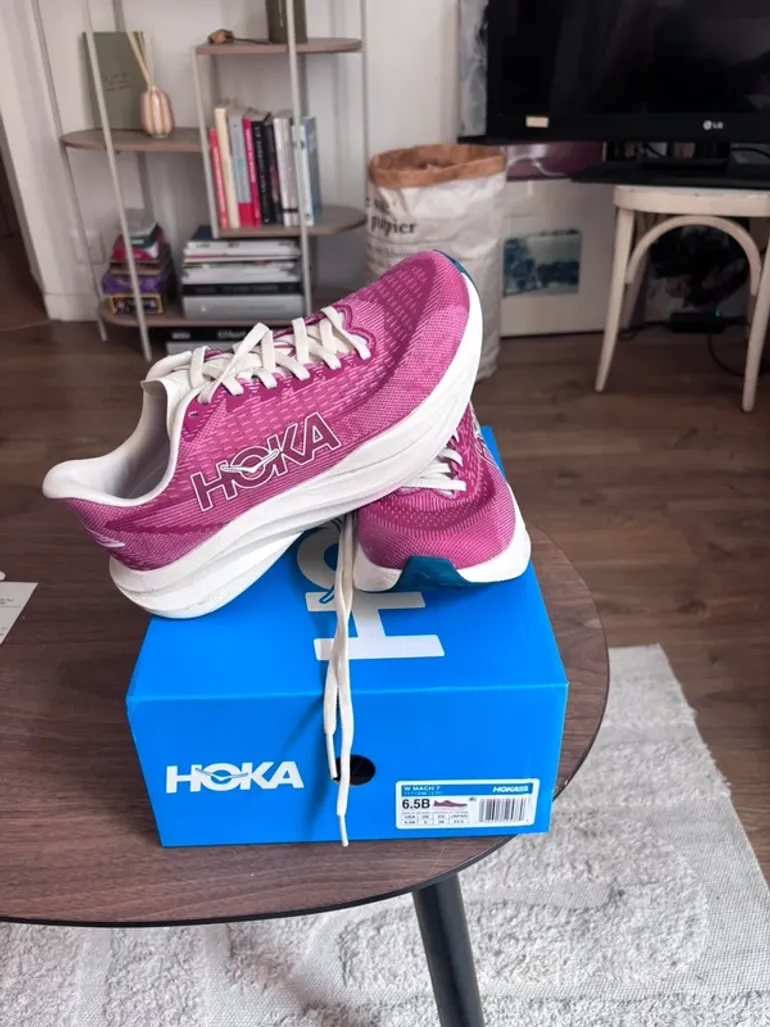 Hoka Mach 7 bike usato — immagine 2 di 4
