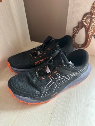 Asics Trabuco 13 Running Shoes de segunda mano