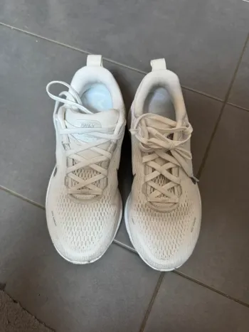 Použité Nike Vomero 18 bike — obrázek 2 z 5