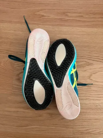 Używany Asics Metaspeed LD bike — zdjęcie 4 z 5