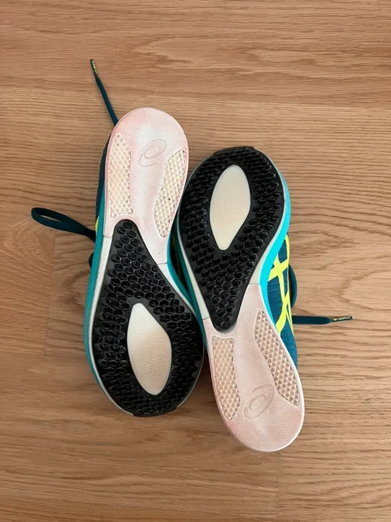 Używany Asics Metaspeed LD bike — zdjęcie 4 z 5