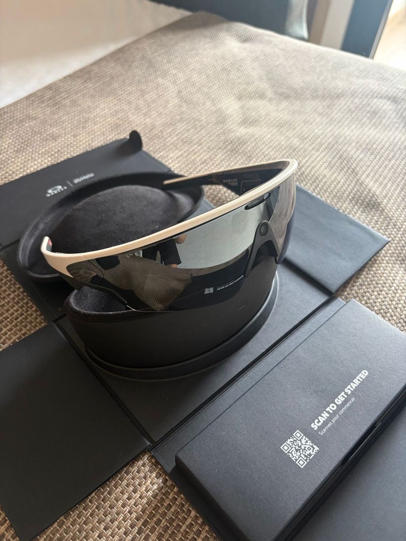 Used Oakley meta vanguard 2026 Cycling Accessories