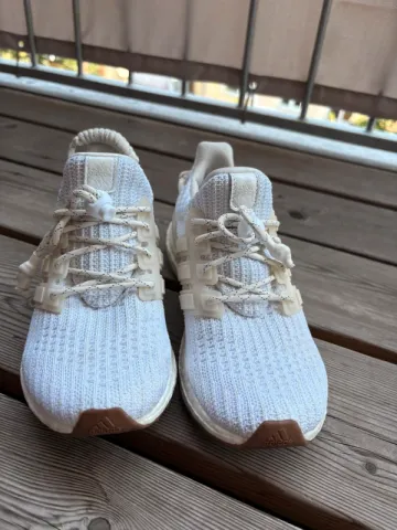 Adidas Ultraboost Running Shoes de segunda mano