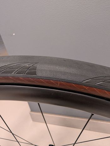 Brugt Reserve 34 carbon front wheel bike — billede 4 af 5
