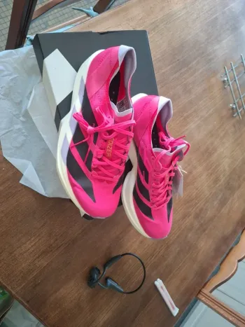 Tweedehands Adidas Adizero Takumi Sen 11 bike — afbeelding 7 van 8