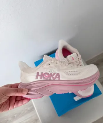 Rose Clifton 10 Running Shoes d'occasion