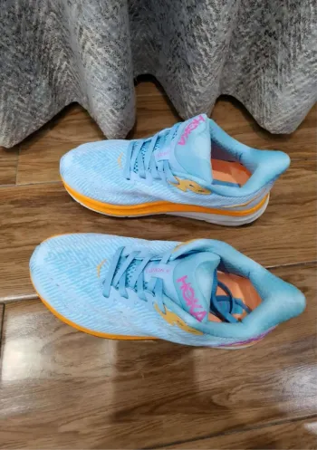 Použité Hoka Laufschuhe bike — obrázek 2 z 4