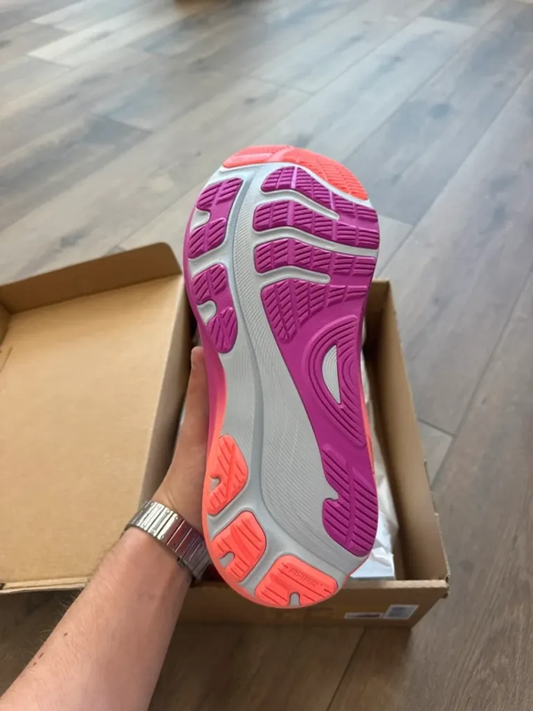 Used Asics Gel-Kayano bike — image 5 of 5