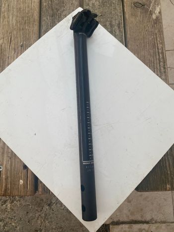 Used Specialized Seatpost Saddles & Seatposts
