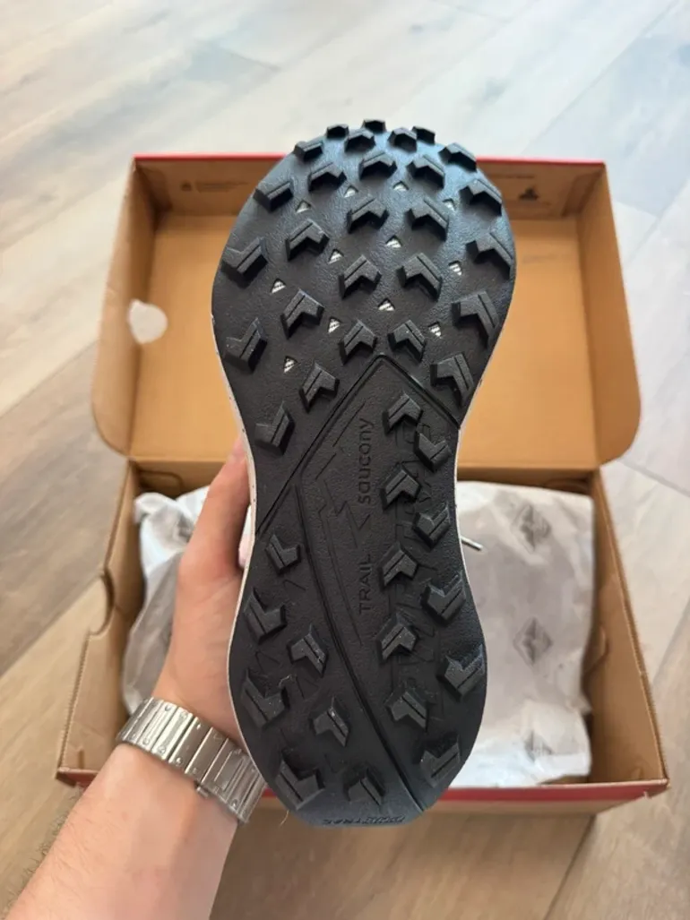 Used Saucony Peregrine 15 bike — image 4 of 4