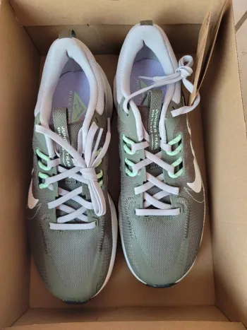 Used Nike Juniper Trail 2 NN Running Shoes