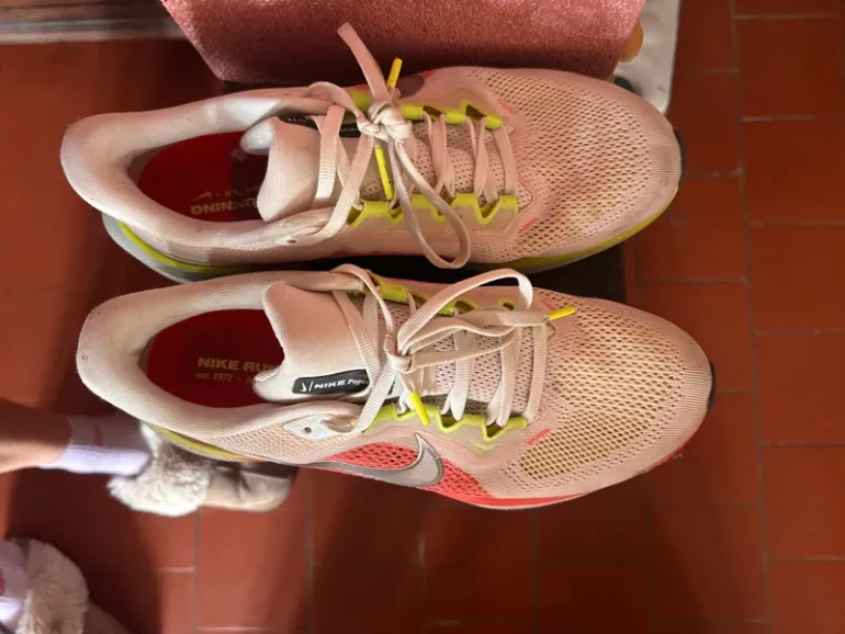 Used Nike Sportschuhe bike — image 2 of 4