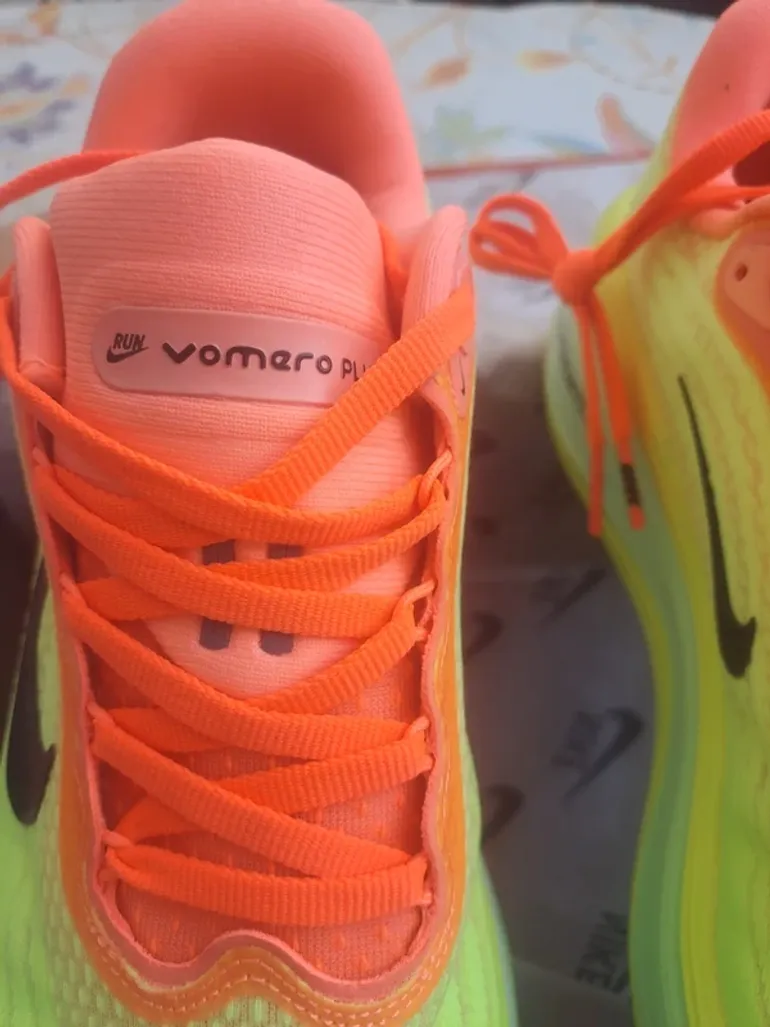 Używany Nike Vomero Plus Run bike — zdjęcie 5 z 13