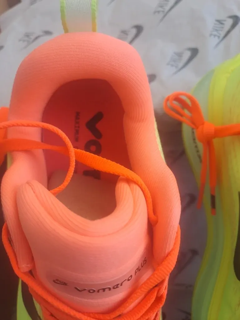 Używany Nike Vomero Plus Run bike — zdjęcie 10 z 13