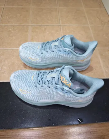 Used Hoka Laufschuhe bike — image 5 of 5