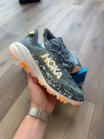 Używany Hoka Speedgoat 6 Running Shoes