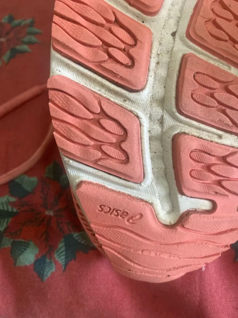 Used Asics 19 bike — image 9 of 14